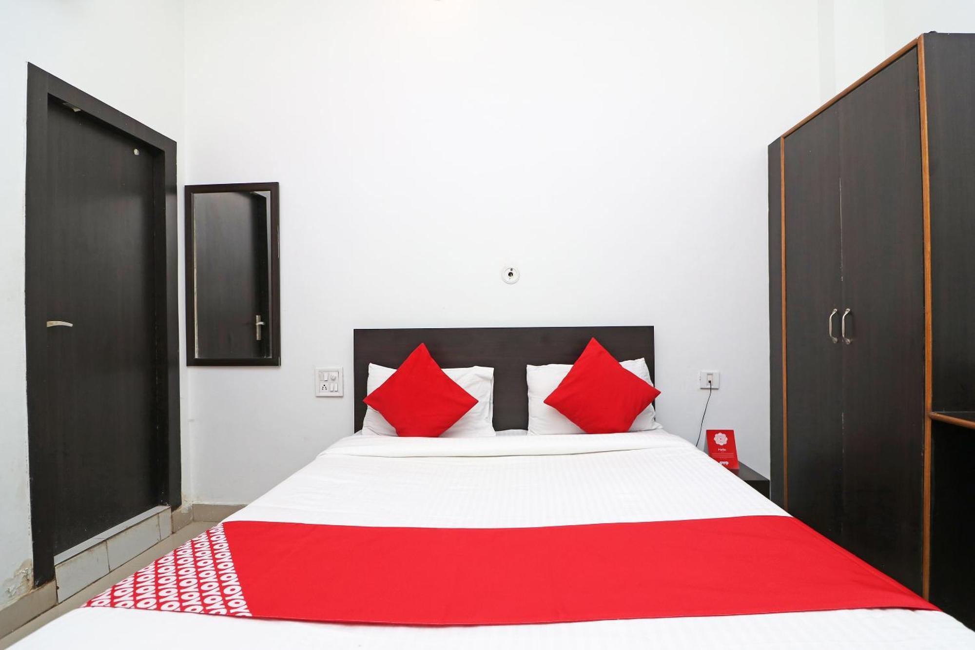 Hotel O Mid Town Ojus Tower Rudrapur Exterior foto
